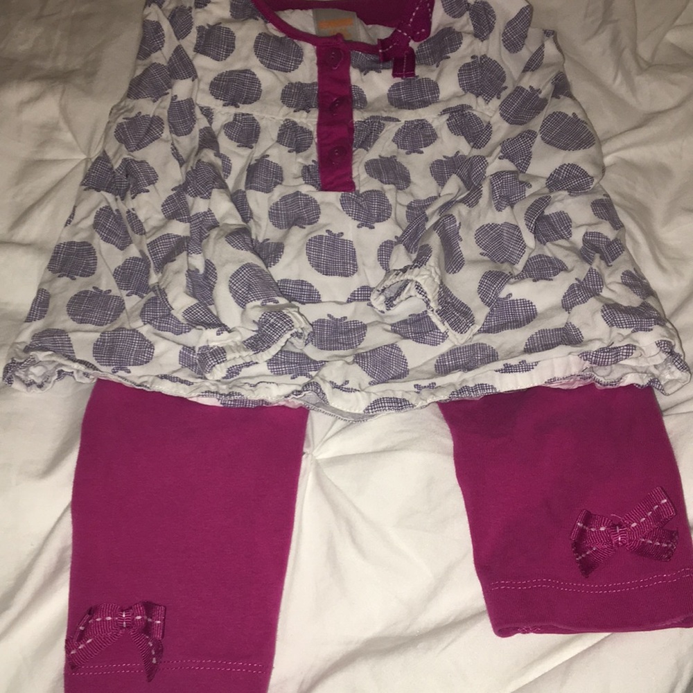Gymboree Apple blouse and leggings set 18-24 mos